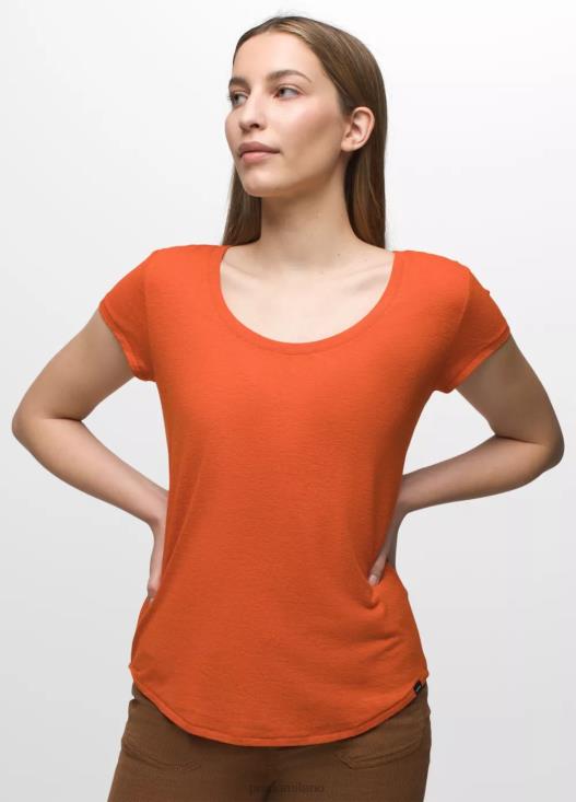 donne comoda maglietta girocollo prAna erica accanto al caminetto vestiario T6DPZ10